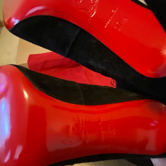 Authentic BRAND NEW Louis Vuitton boots - Picture 4 of 6